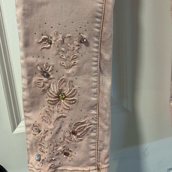 Boston Proper Light Pink Embroidered Cropped Jeans - Picture 5 of 5